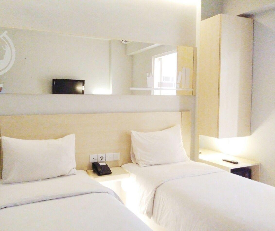Cleo Hotel Tunjungan Surabaya Luaran gambar