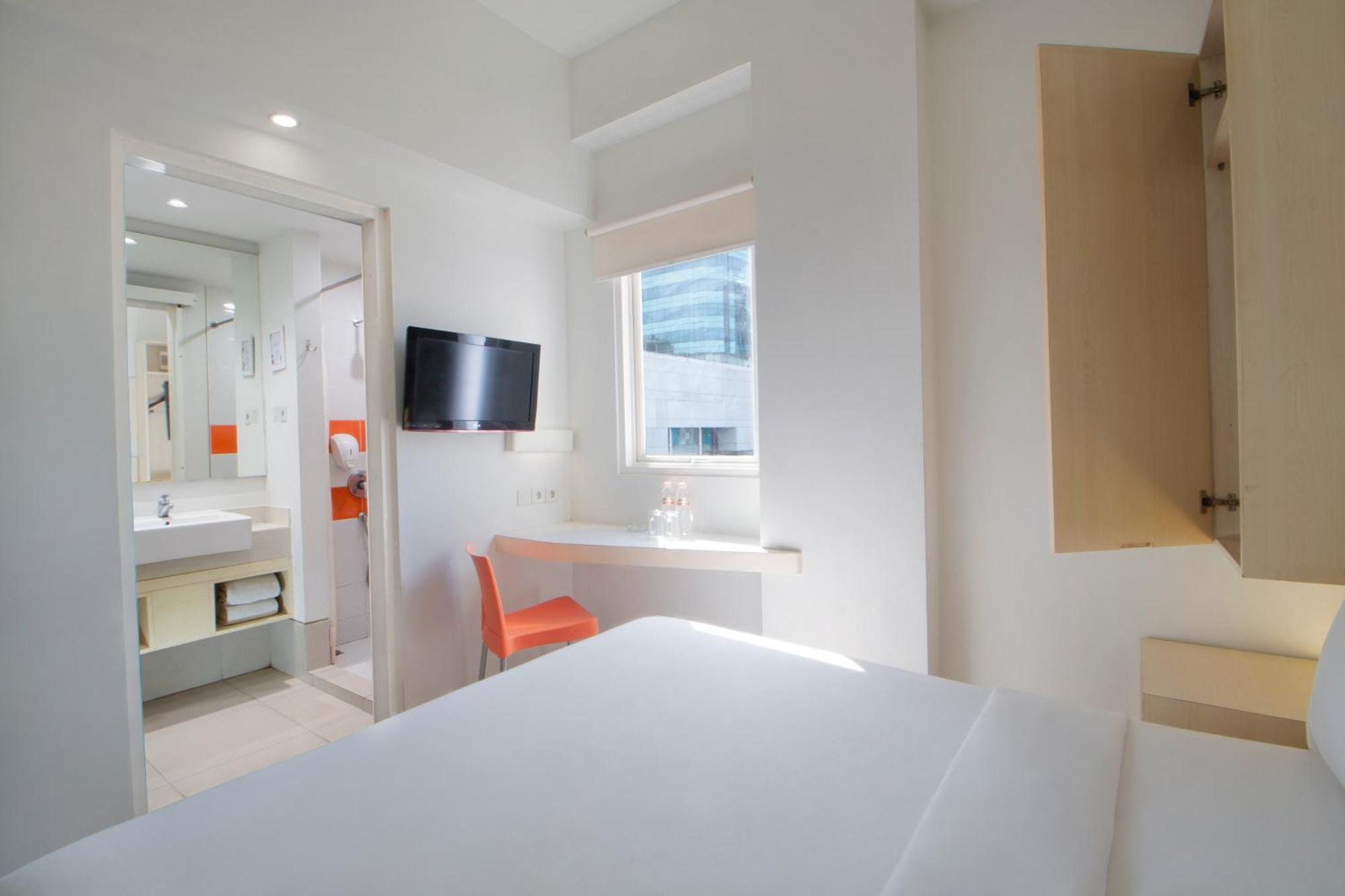 Cleo Hotel Tunjungan Surabaya Luaran gambar
