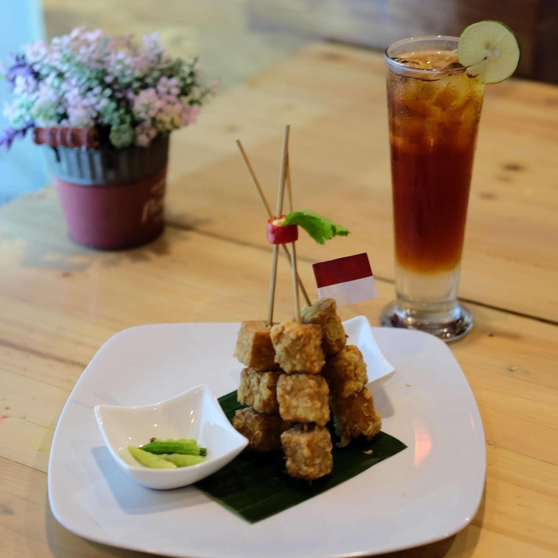 Cleo Hotel Tunjungan Surabaya Luaran gambar